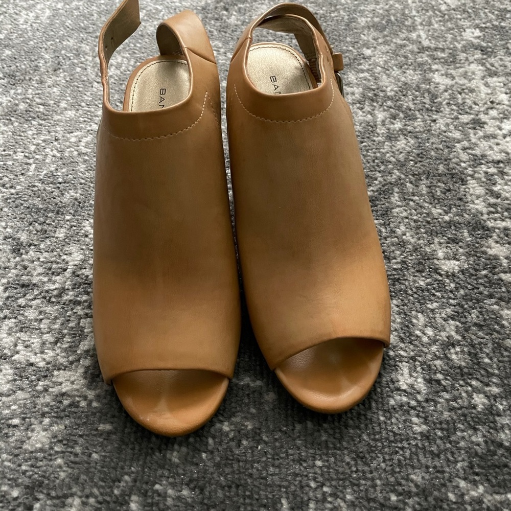 Cute Peep Toe Wedges